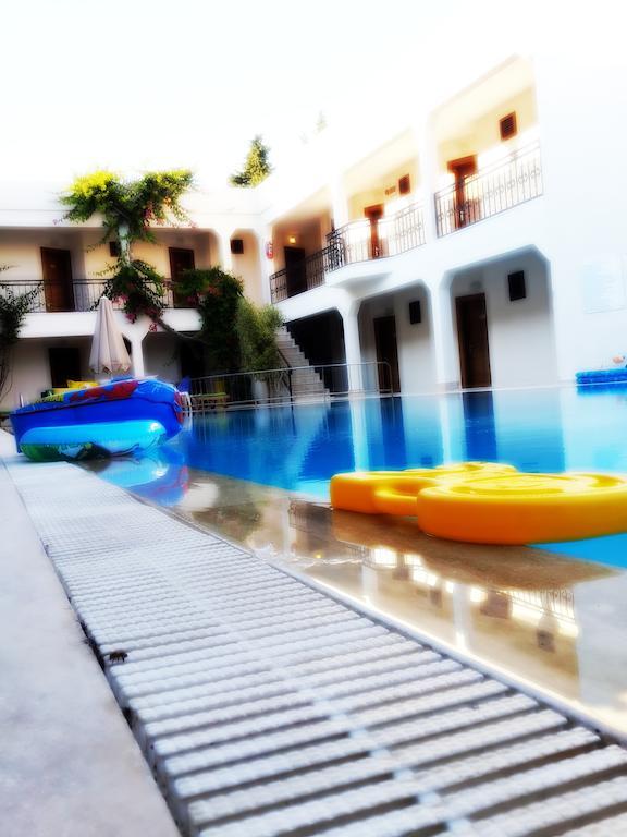 Blue Bay Bodrum บิเตซ ภายนอก รูปภาพ